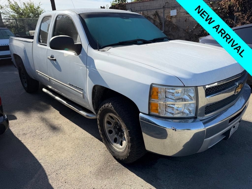chevrolet silverado 1500 2013 1GCRCSEA0DZ245779 image chevrolet silverado 1500 2013 1GCRCSEA0DZ245779 image